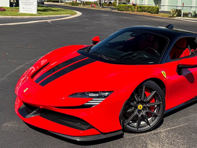 2021 Ferrari SF90 Stradale   - Photo 10 - Bonita Springs, FL 34134