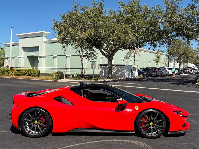 2021 Ferrari SF90 Stradale   - Photo 74 - Bonita Springs, FL 34134
