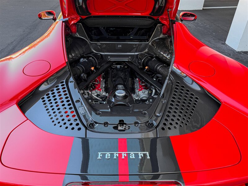 2021 Ferrari SF90 Stradale   - Photo 40 - Bonita Springs, FL 34134