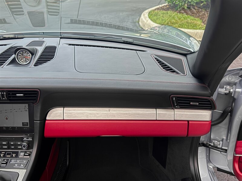 2018 Porsche 911 Targa 4 GTS - Photo 41 - Bonita Springs, FL 34134