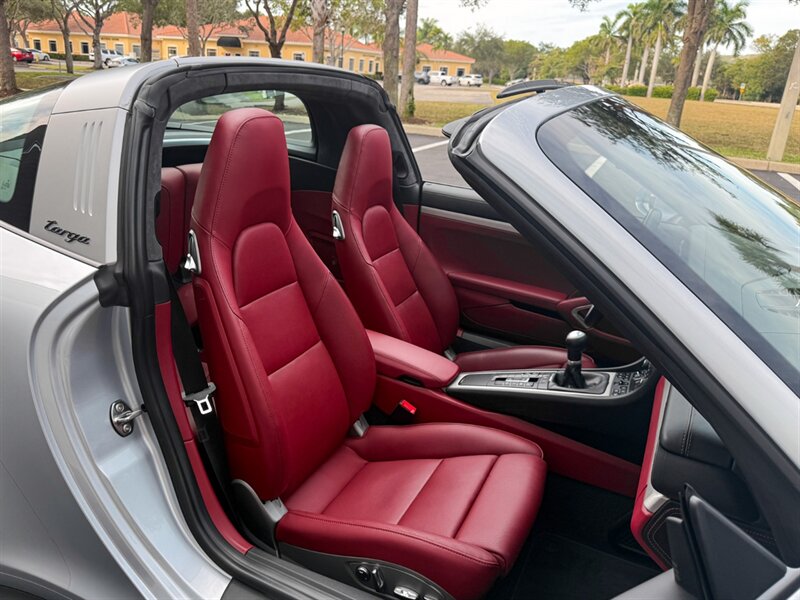 2018 Porsche 911 Targa 4 GTS - Photo 36 - Bonita Springs, FL 34134