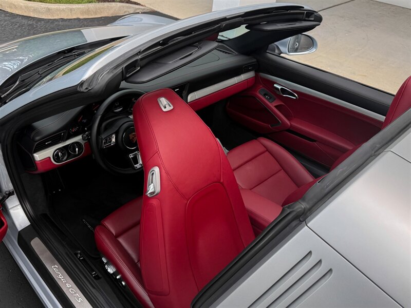 2018 Porsche 911 Targa 4 GTS - Photo 30 - Bonita Springs, FL 34134