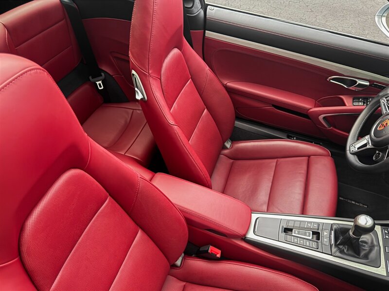 2018 Porsche 911 Targa 4 GTS - Photo 39 - Bonita Springs, FL 34134