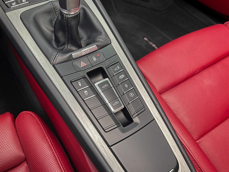 2018 Porsche 911 Targa 4 GTS - Photo 20 - Bonita Springs, FL 34134