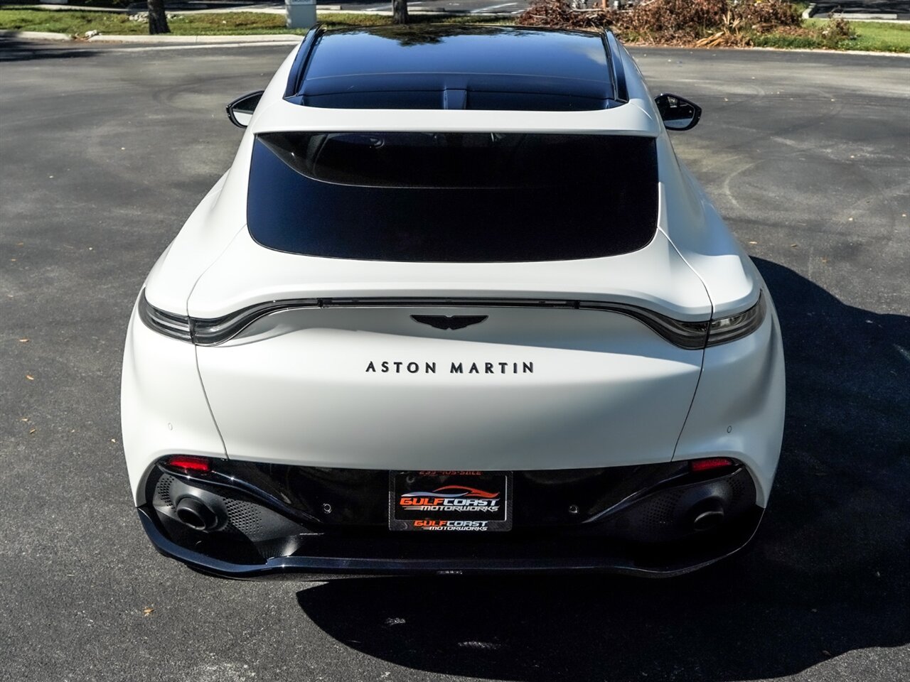 2021 Aston Martin DBX   - Photo 38 - Bonita Springs, FL 34134