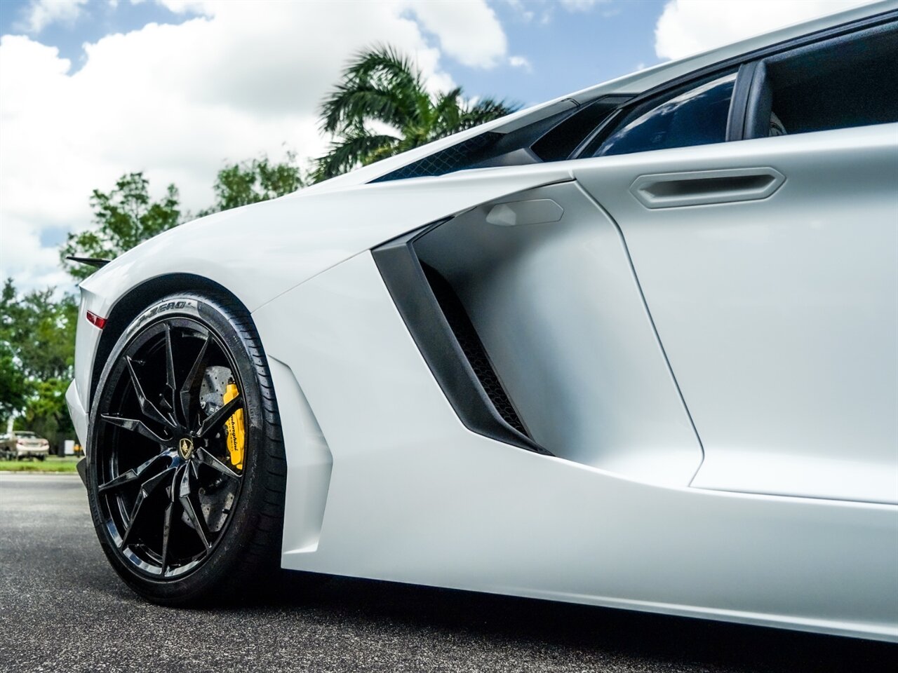 2015 Lamborghini Aventador LP 700-4   - Photo 49 - Bonita Springs, FL 34134
