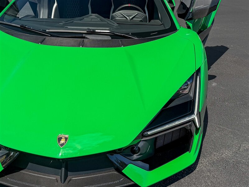 2024 Lamborghini Revuelto   - Photo 3 - Bonita Springs, FL 34134