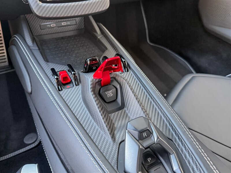 2024 Lamborghini Revuelto   - Photo 22 - Bonita Springs, FL 34134