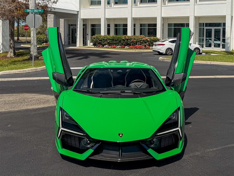 2024 Lamborghini Revuelto   - Photo 5 - Bonita Springs, FL 34134