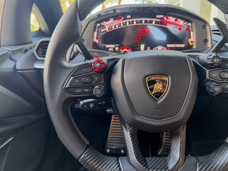 2024 Lamborghini Revuelto   - Photo 31 - Bonita Springs, FL 34134