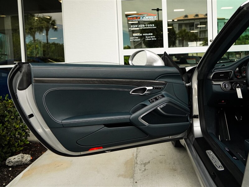 2017 Porsche 911 Carrera S Cabriolet - Photo 21 - Bonita Springs, FL 34134