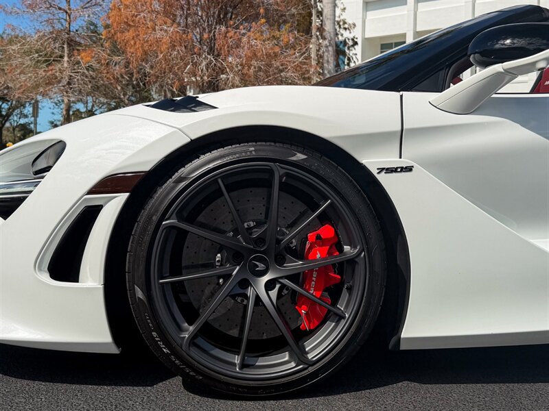 2024 McLaren 750S Spider - Photo 43 - Bonita Springs, FL 34134