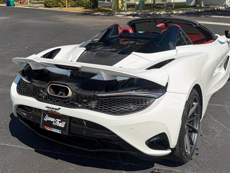 2024 McLaren 750S Spider - Photo 58 - Bonita Springs, FL 34134