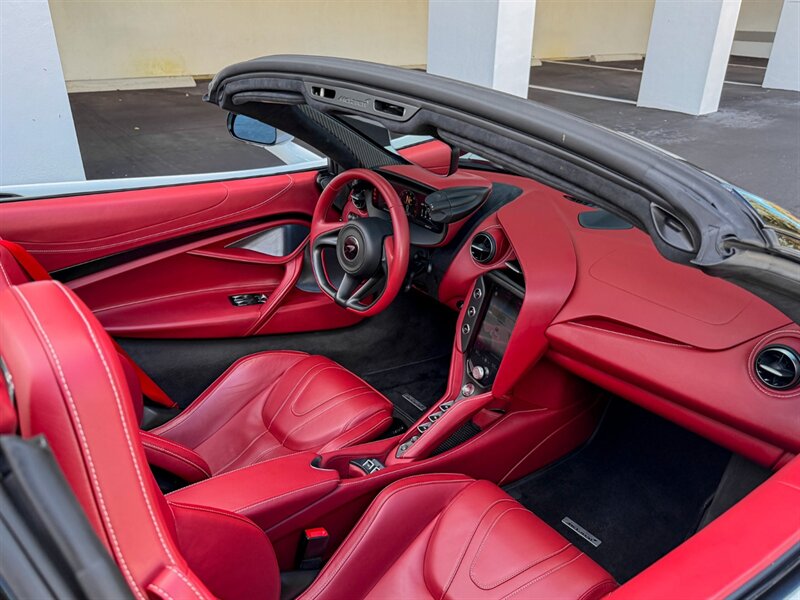 2024 McLaren 750S Spider - Photo 32 - Bonita Springs, FL 34134