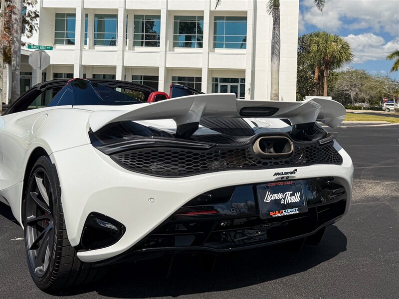 2024 McLaren 750S Spider - Photo 51 - Bonita Springs, FL 34134