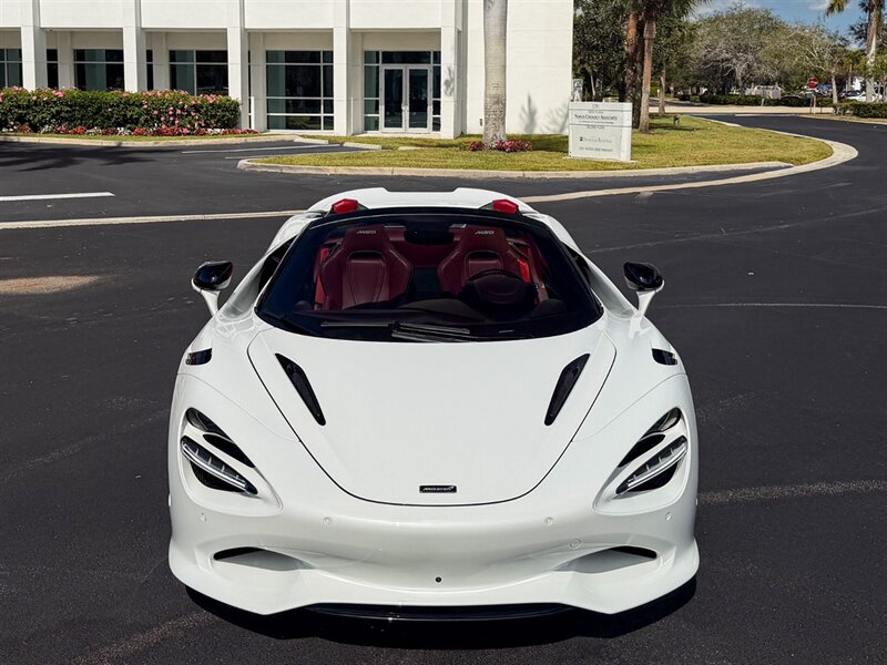 2024 McLaren 750S Spider - Photo 7 - Bonita Springs, FL 34134