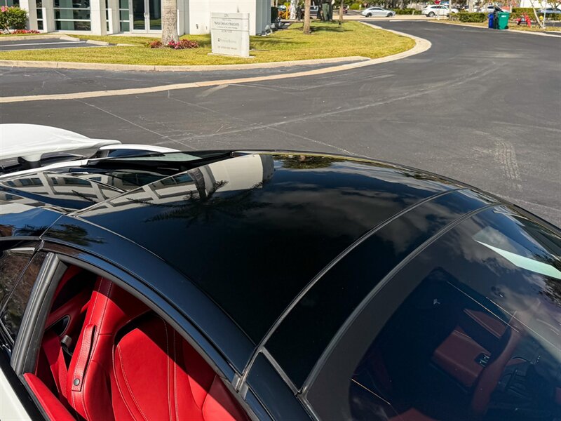 2024 McLaren 750S Spider - Photo 71 - Bonita Springs, FL 34134