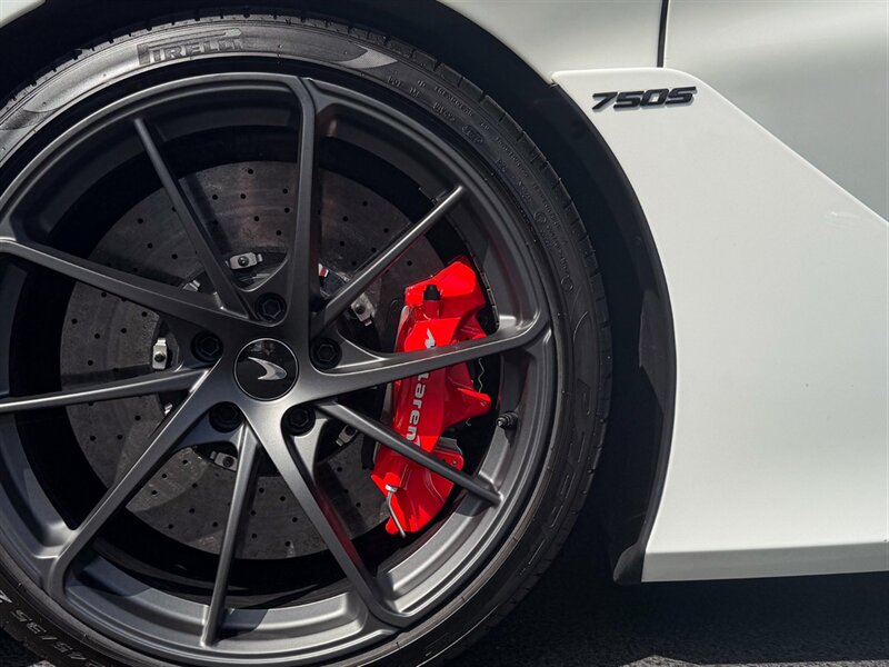 2024 McLaren 750S Spider - Photo 44 - Bonita Springs, FL 34134