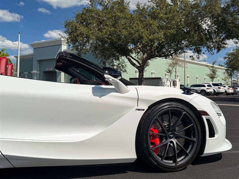 2024 McLaren 750S Spider - Photo 65 - Bonita Springs, FL 34134