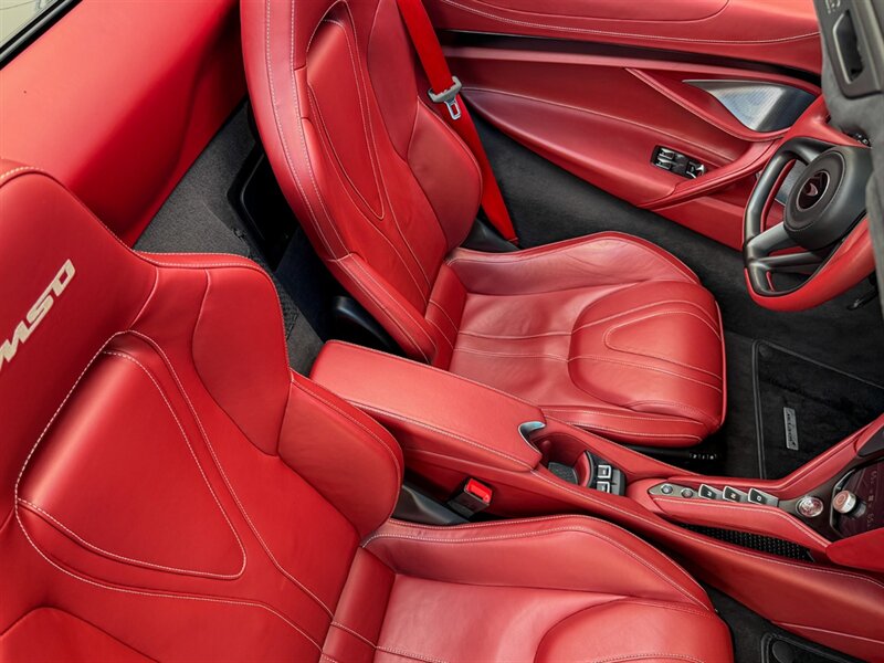 2024 McLaren 750S Spider - Photo 35 - Bonita Springs, FL 34134