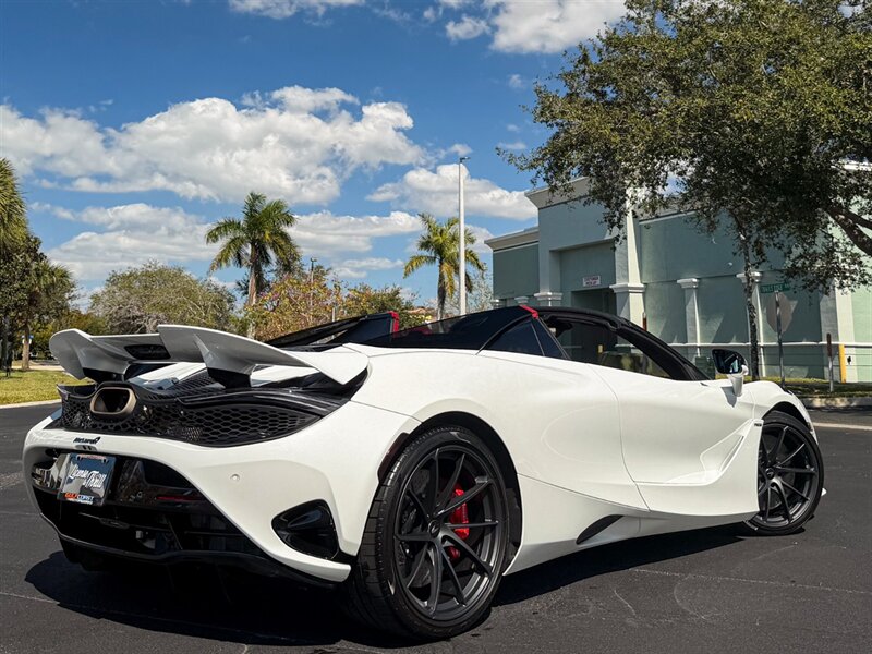 2024 McLaren 750S Spider - Photo 60 - Bonita Springs, FL 34134