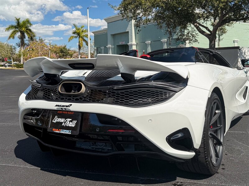 2024 McLaren 750S Spider - Photo 59 - Bonita Springs, FL 34134