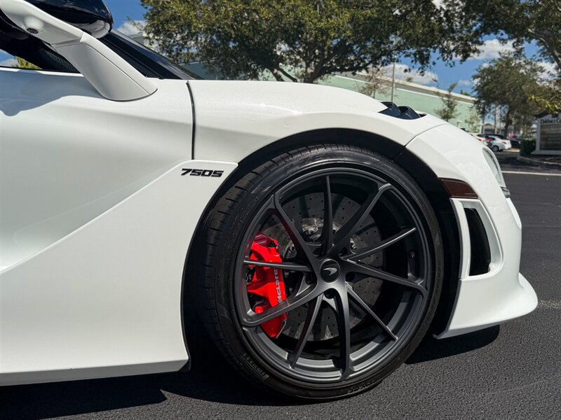 2024 McLaren 750S Spider - Photo 66 - Bonita Springs, FL 34134