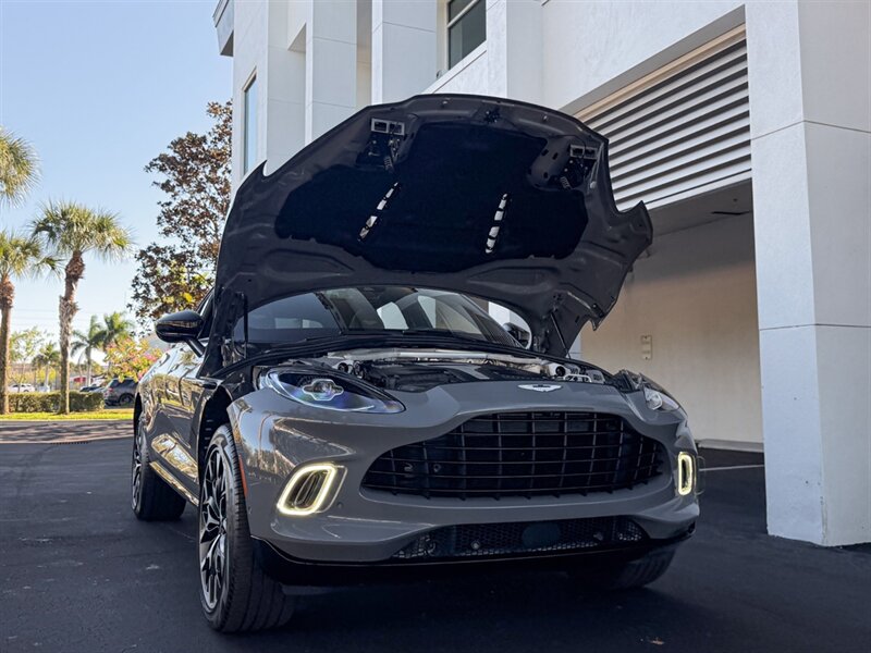 2021 Aston Martin DBX   - Photo 45 - Bonita Springs, FL 34134