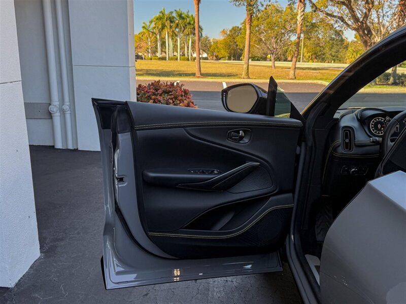 2021 Aston Martin DBX   - Photo 25 - Bonita Springs, FL 34134