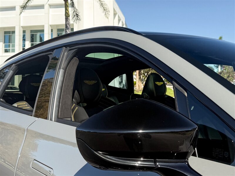 2021 Aston Martin DBX   - Photo 67 - Bonita Springs, FL 34134