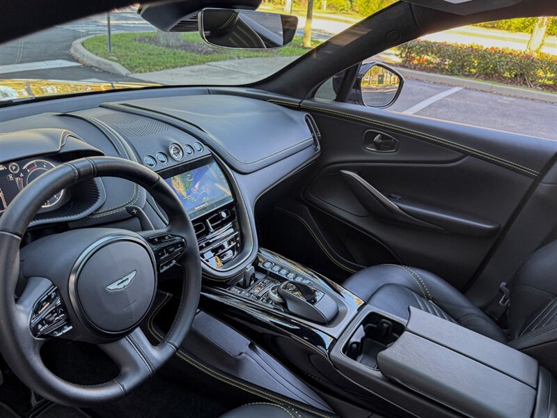 2021 Aston Martin DBX   - Photo 13 - Bonita Springs, FL 34134