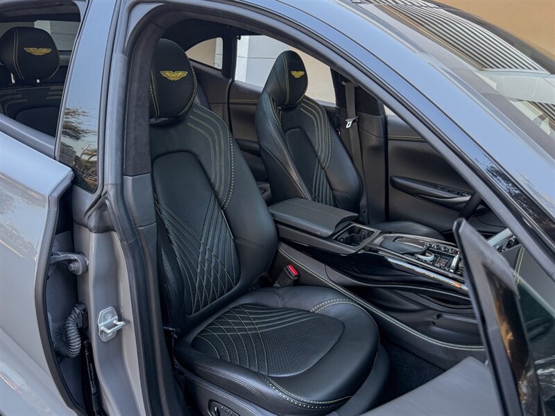 2021 Aston Martin DBX   - Photo 36 - Bonita Springs, FL 34134