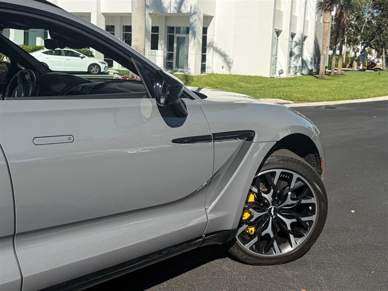 2021 Aston Martin DBX   - Photo 62 - Bonita Springs, FL 34134