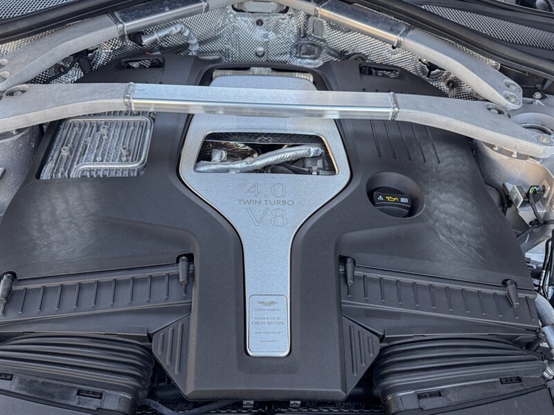 2021 Aston Martin DBX   - Photo 44 - Bonita Springs, FL 34134