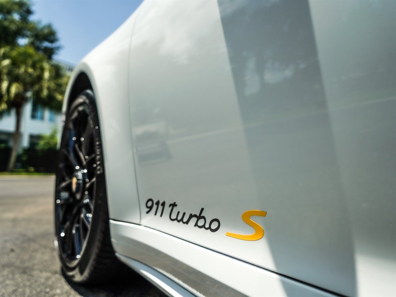 2015 Porsche 911 Turbo S   - Photo 34 - Bonita Springs, FL 34134