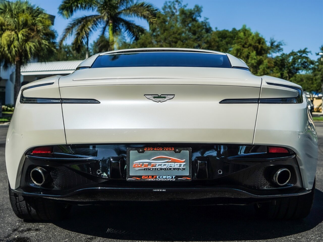 2018 Aston Martin DB11 V12   - Photo 37 - Bonita Springs, FL 34134