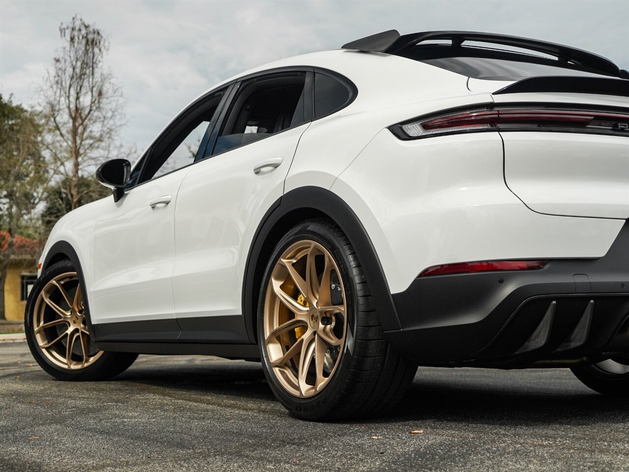 2024 Porsche Cayenne Turbo GT   - Photo 60 - Bonita Springs, FL 34134