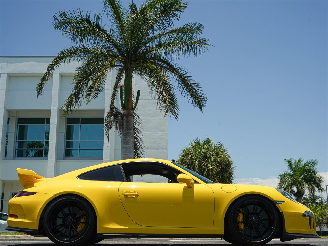 2015 Porsche 911 GT3   - Photo 40 - Bonita Springs, FL 34134