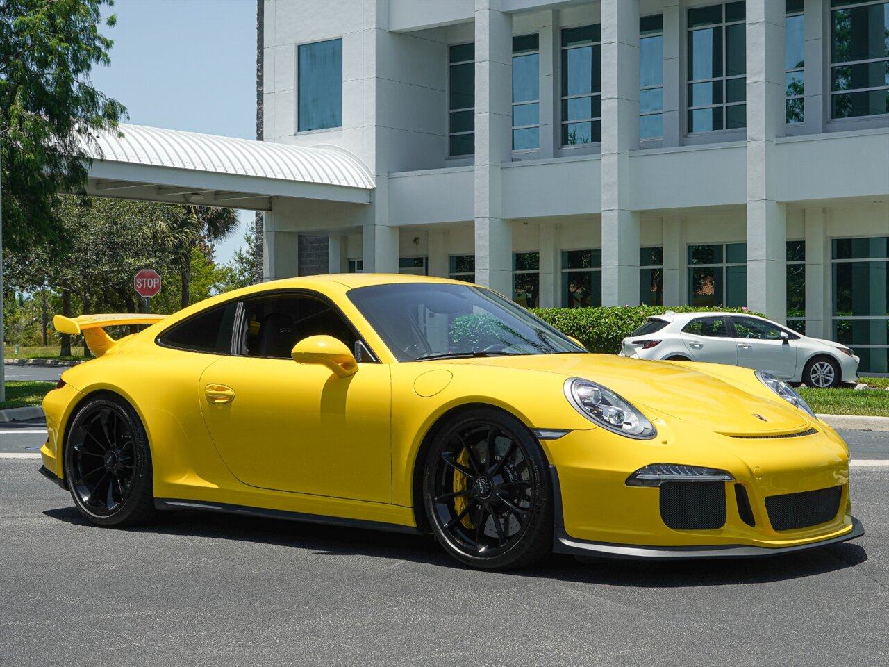 2015 Porsche 911 GT3   - Photo 34 - Bonita Springs, FL 34134