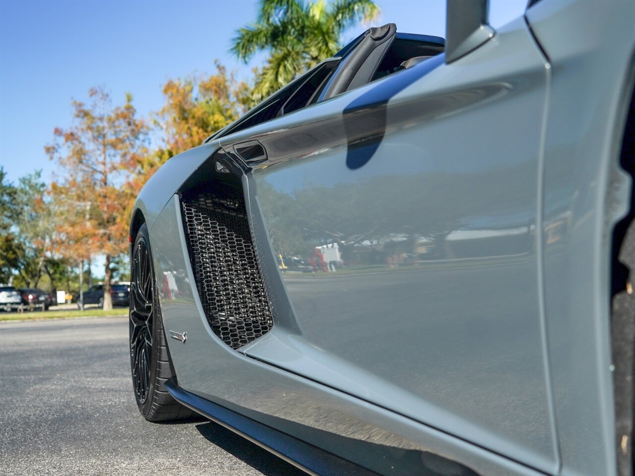 2019 Lamborghini Aventador LP 740-4 S  Roadster - Photo 50 - Bonita Springs, FL 34134