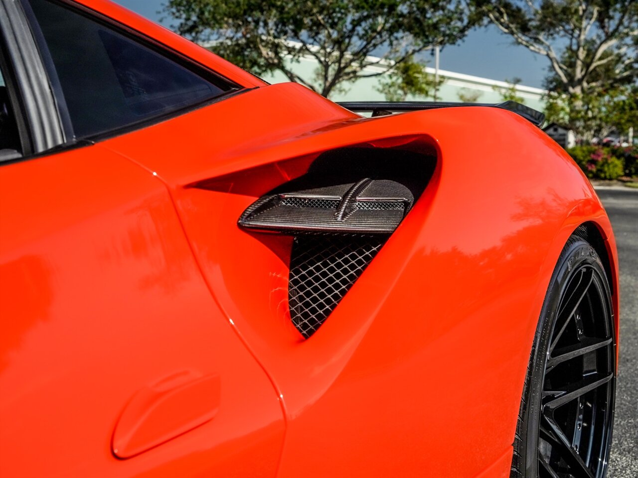 2018 Ferrari 488 GTB N-LARGO   - Photo 10 - Bonita Springs, FL 34134