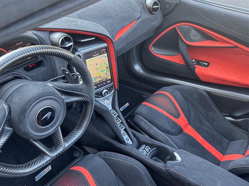 2022 McLaren 765LT Spider   - Photo 16 - Bonita Springs, FL 34134