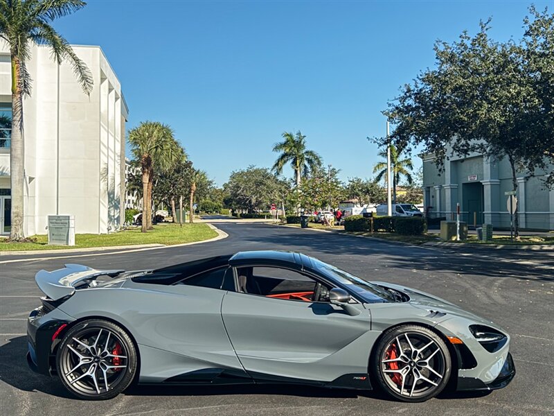 2022 McLaren 765LT Spider   - Photo 67 - Bonita Springs, FL 34134