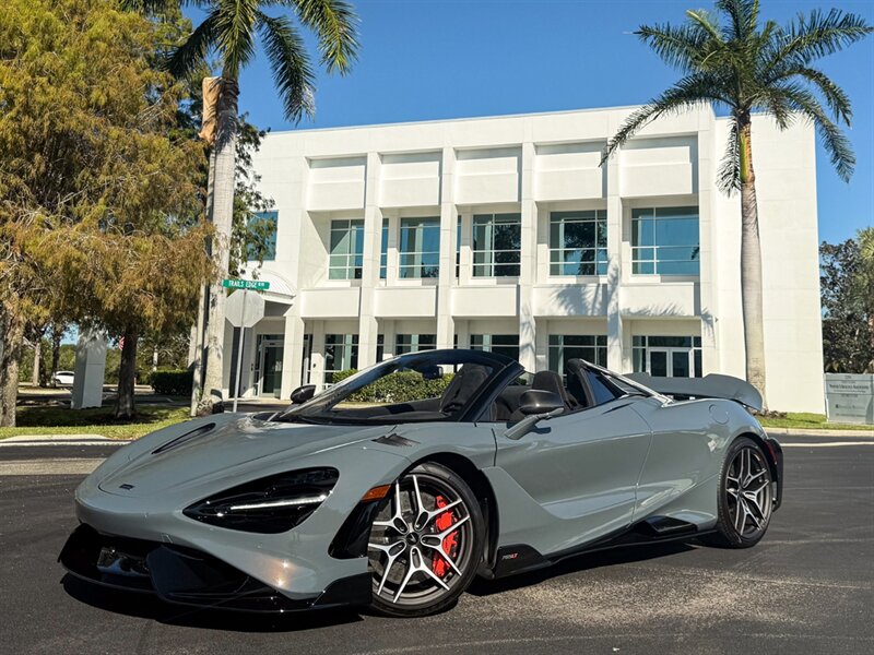 2022 McLaren 765LT Spider   - Photo 13 - Bonita Springs, FL 34134