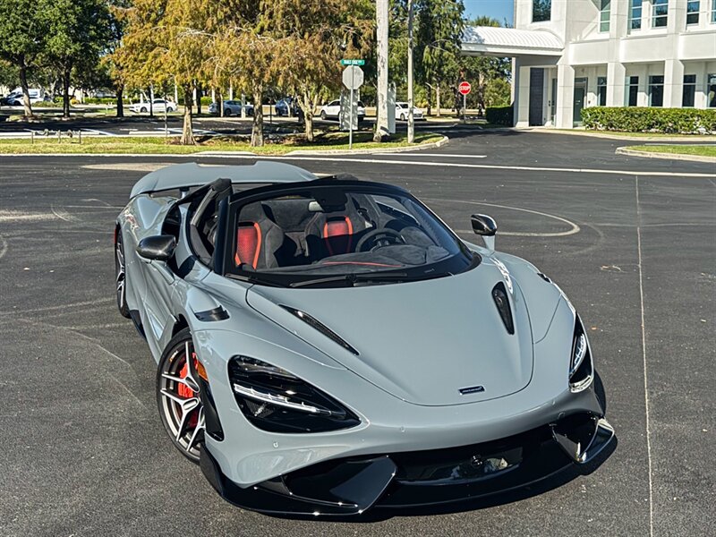 2022 McLaren 765LT Spider   - Photo 72 - Bonita Springs, FL 34134