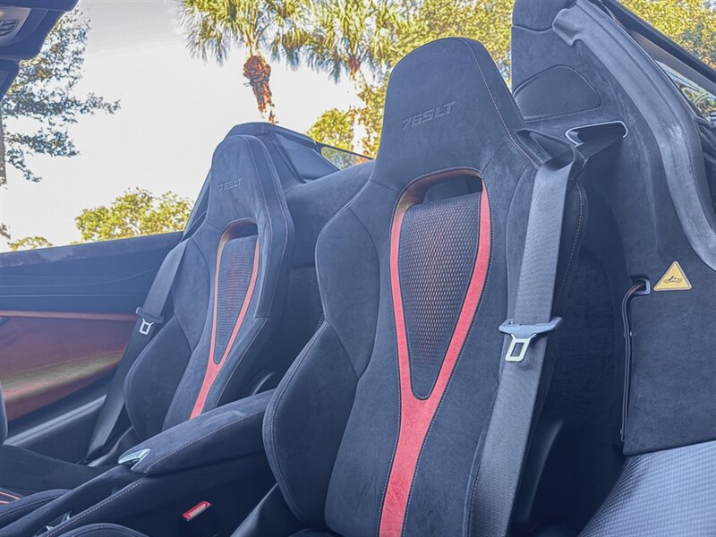 2022 McLaren 765LT Spider   - Photo 28 - Bonita Springs, FL 34134