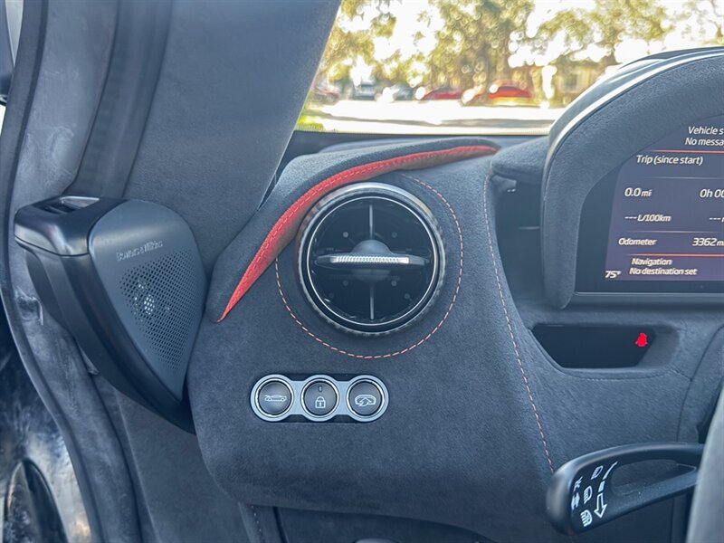 2022 McLaren 765LT Spider   - Photo 24 - Bonita Springs, FL 34134