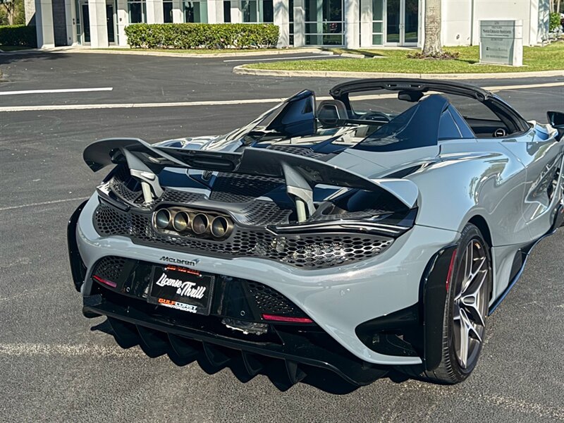 2022 McLaren 765LT Spider   - Photo 54 - Bonita Springs, FL 34134