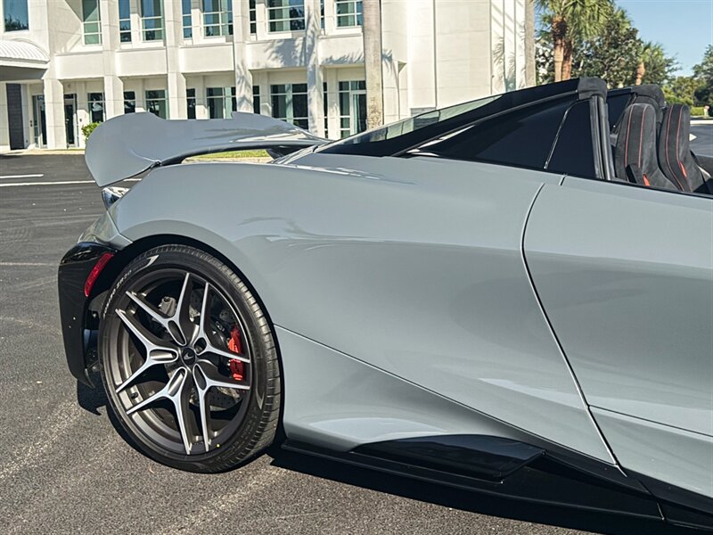 2022 McLaren 765LT Spider   - Photo 62 - Bonita Springs, FL 34134