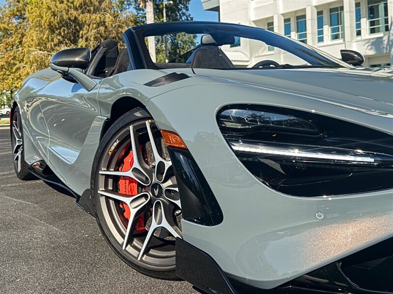 2022 McLaren 765LT Spider   - Photo 71 - Bonita Springs, FL 34134